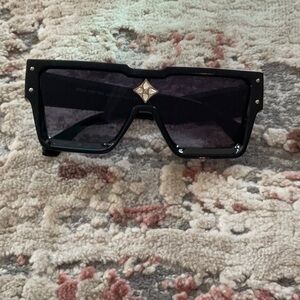 Black Designer Sunglasses